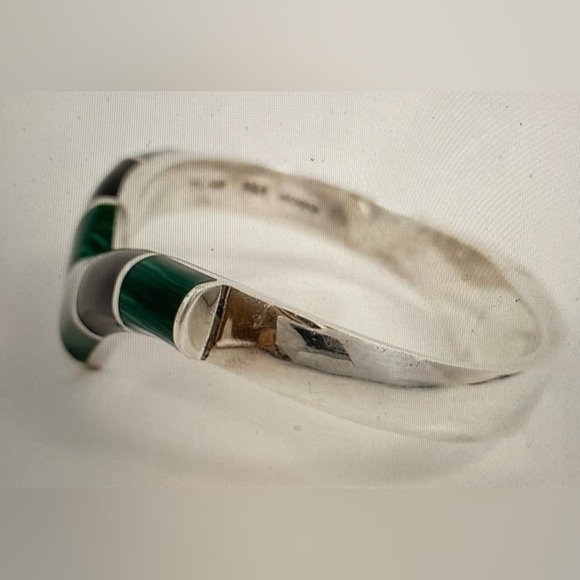 TAXCO Sterling Silver Malachite & Onyx Chevron Hinged Bracelet Stamped Mexico HP - Picture 3 of 14
